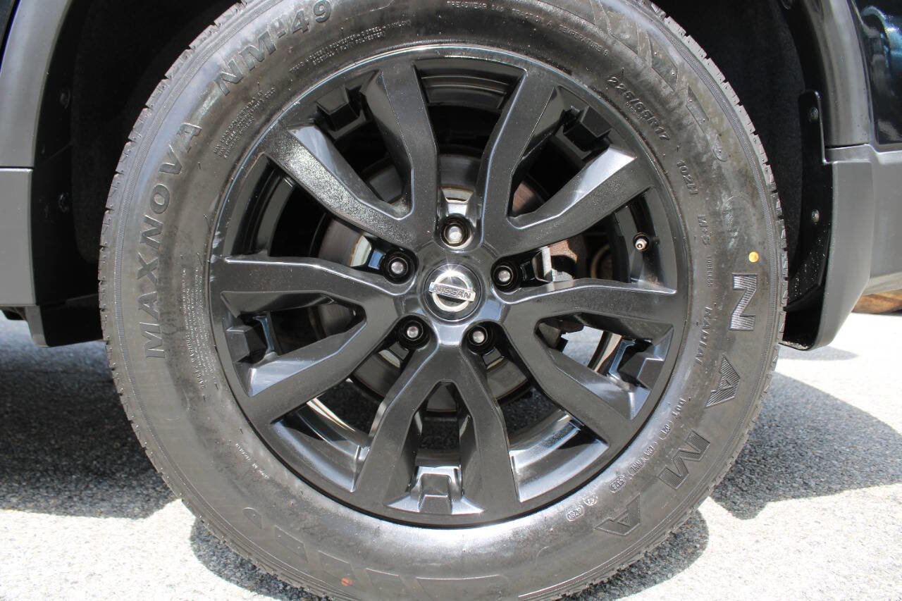 Used 2019 Nissan Rogue SV image 20