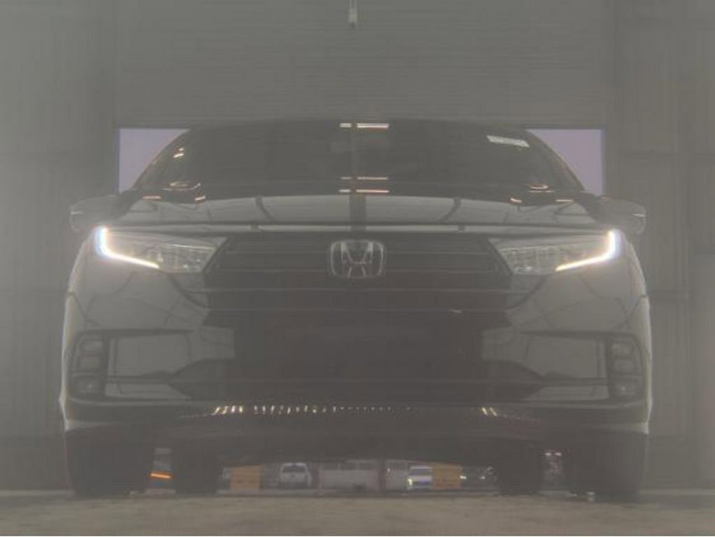 Used 2024 Honda Odyssey Sport image 3