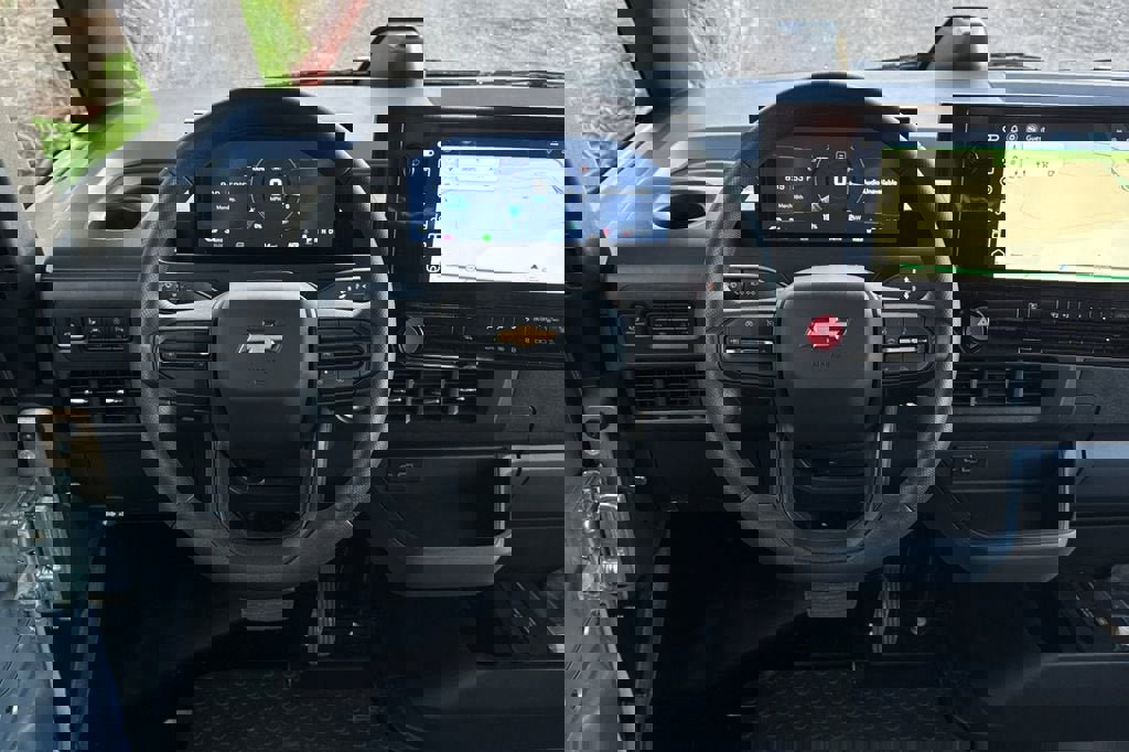 New 2025 Chevrolet Brightdrop 400 w/ Power Door Package image 14