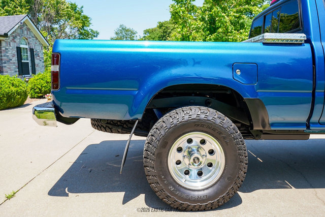 Used 1994 Toyota Pickup DX AWD/4WD image 10