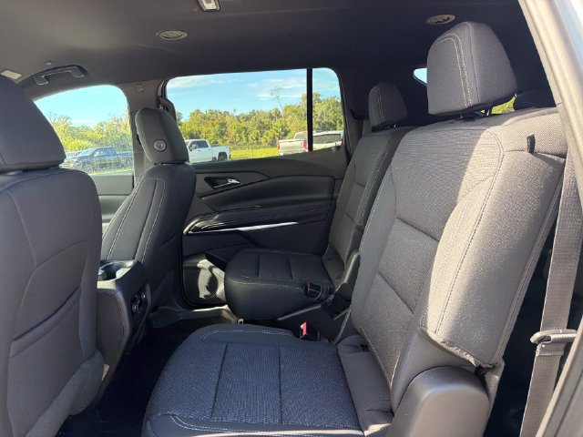 New 2027 Chevrolet Traverse LT w/ Midnight/Sport Edition FWD image 21