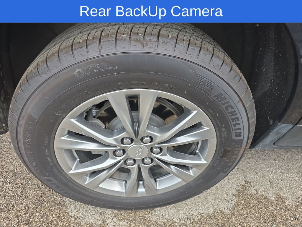 Used 2021 Cadillac XT5 Premium Luxury w/ LPO, Floor Liner Package AWD/4WD image 7