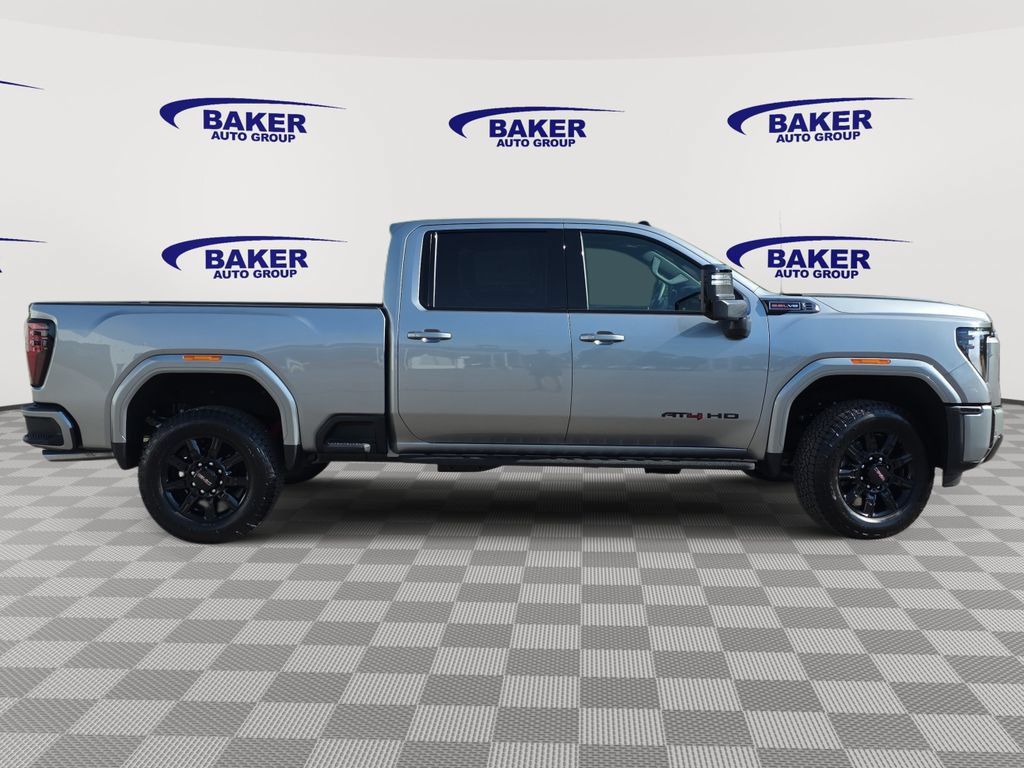 New 2026 GMC Sierra 3500 AT4 w/ AT4 Premium Plus Package AWD/4WD image 4