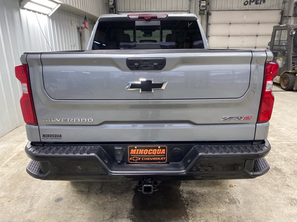 Used 2024 Chevrolet Silverado 1500 ZR2 w/ Technology Package AWD/4WD image 7