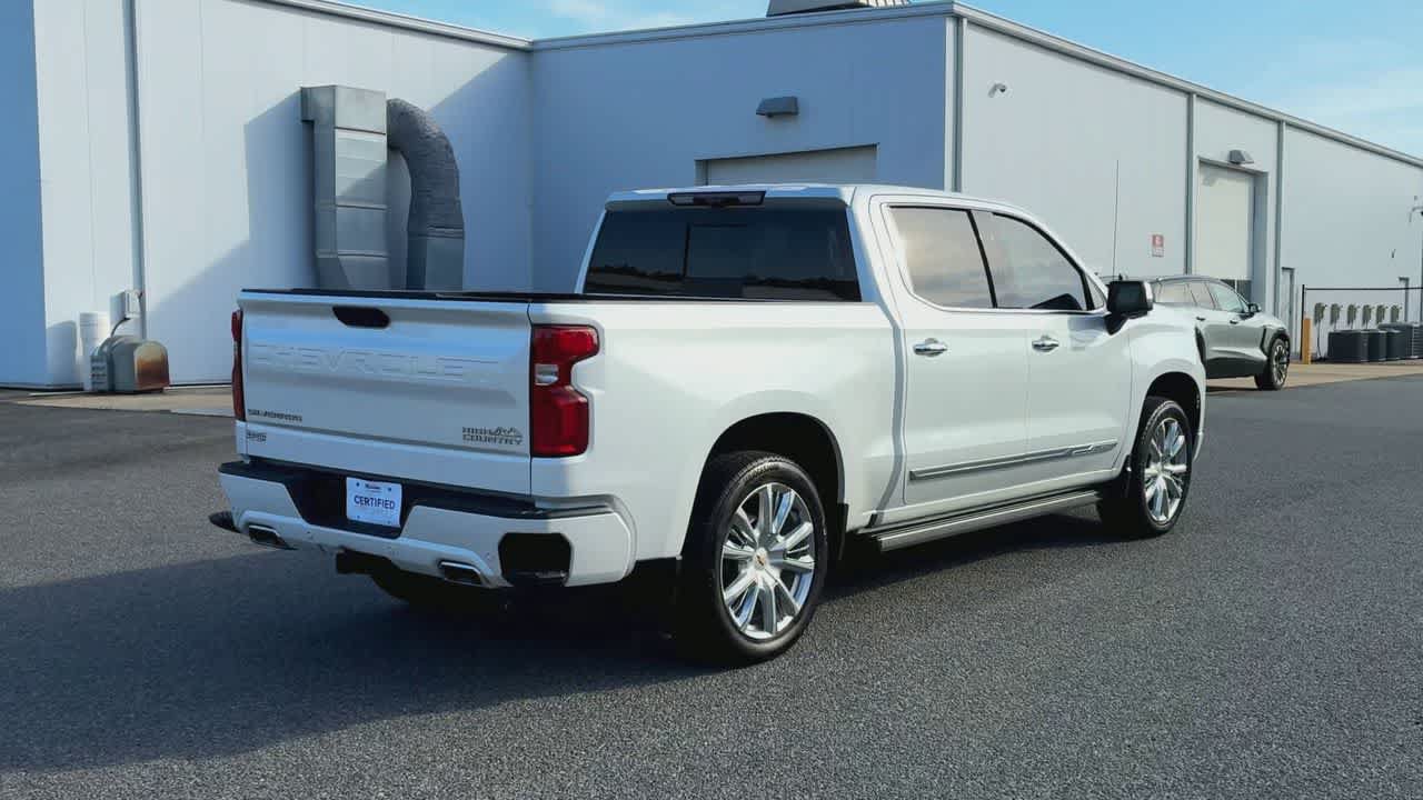 Used 2025 Chevrolet Silverado 1500 High Country AWD/4WD image 8