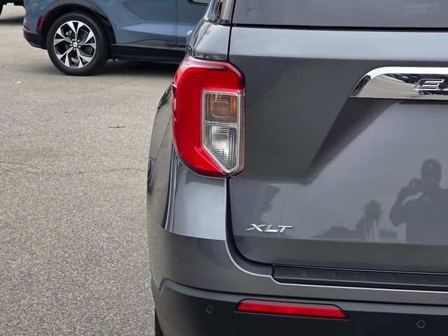 Used 2023 Ford Explorer XLT RWD image 6