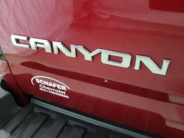 Used 2017 GMC Canyon SLE w/ SLE Convenience Package image 57