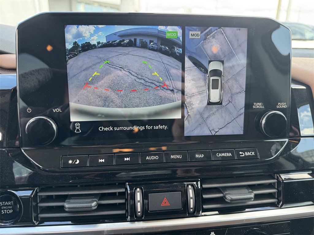 New 2025 Nissan Pathfinder Platinum w/ Lighting Package (N93) image 21