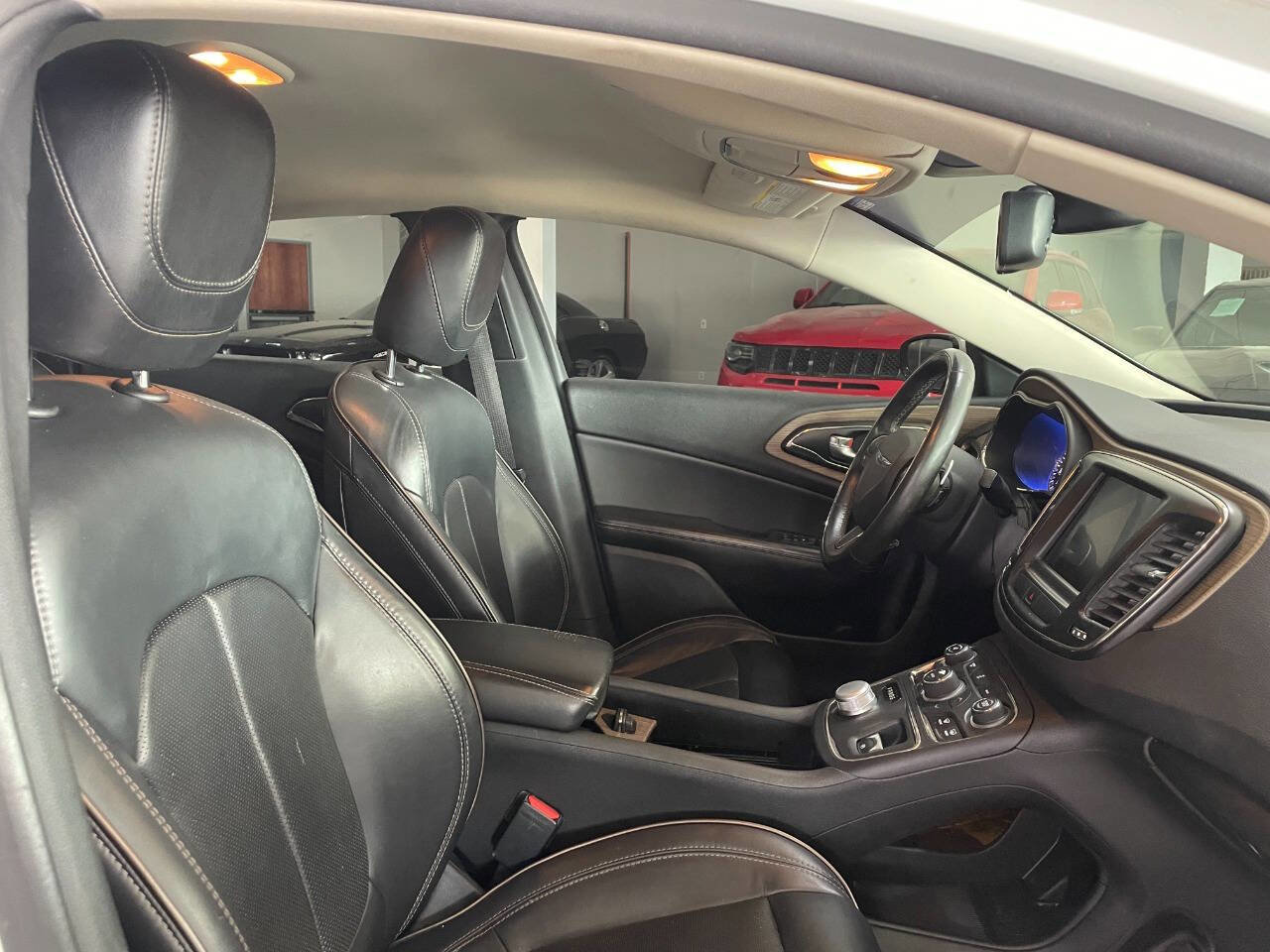 Used 2016 Chrysler 200 C w/ Premium Group image 26