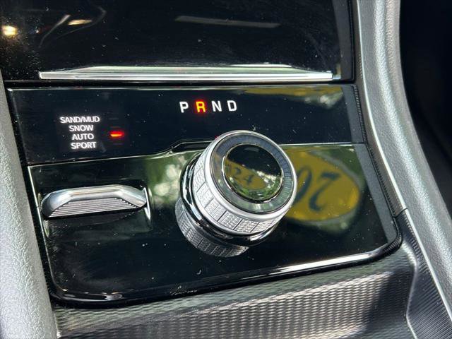 Certified 2024 Jeep Grand Cherokee Limited w/ Black Appearance Package image 26