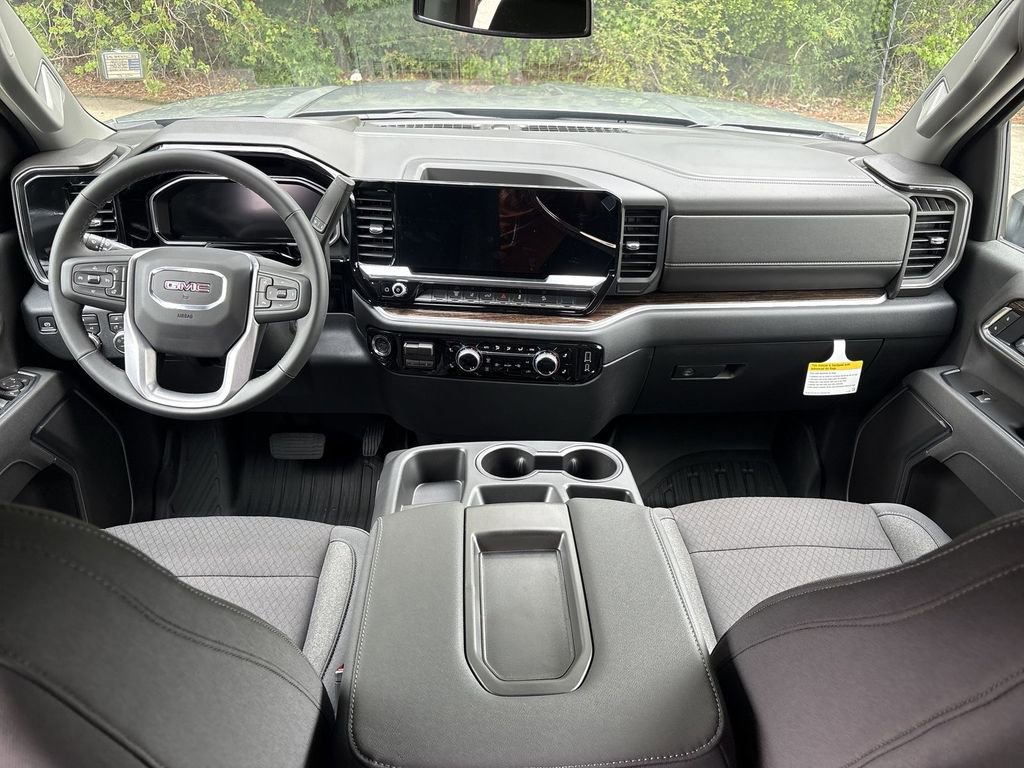New 2026 GMC Sierra 2500 SLE w/ SLE Value Package; AWD/4WD image 21