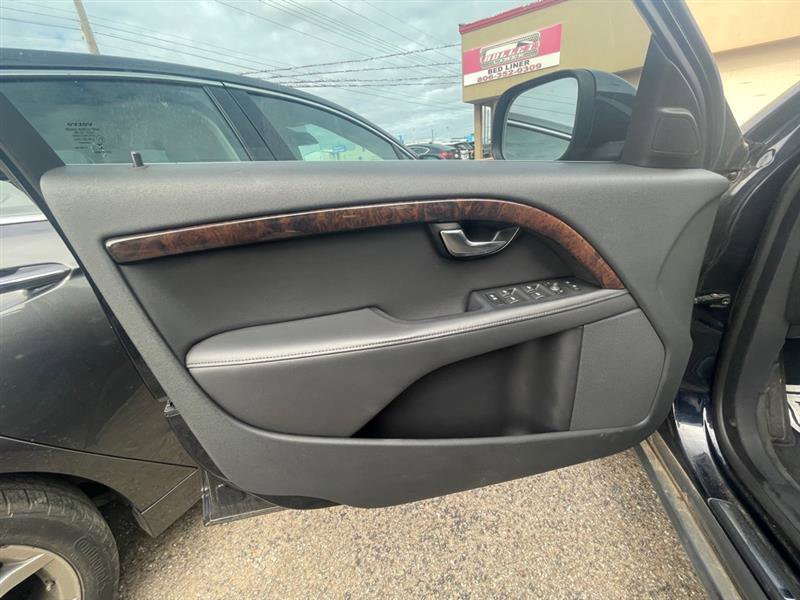 Used 2016 Volvo XC70 T5 Premier w/ Proximity Package FWD image 8