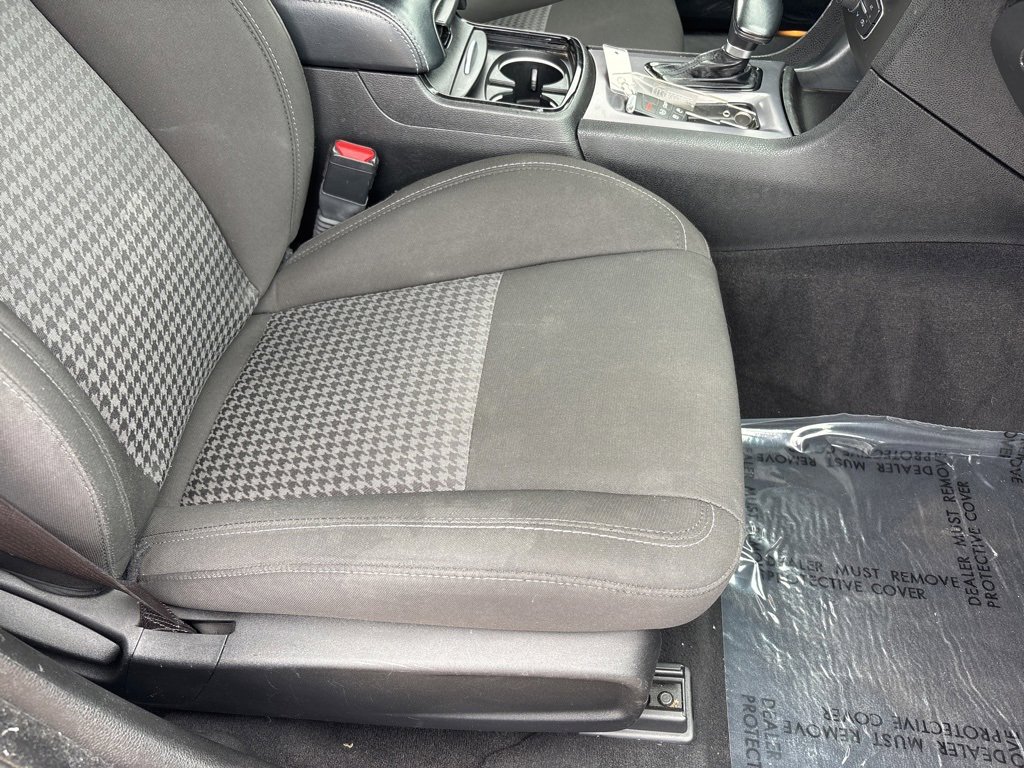 Certified 2022 Dodge Charger R/T w/ Blacktop Package image 27