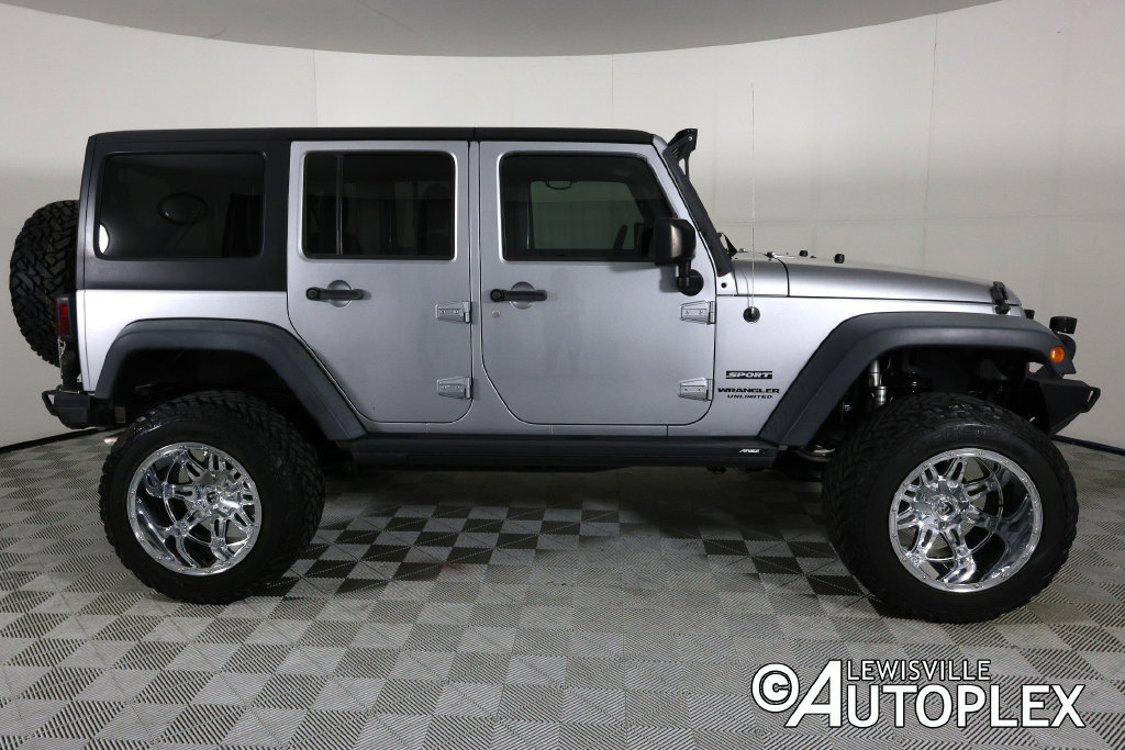 Used 2016 Jeep Wrangler Unlimited Sport w/ Quick Order Package 24S AWD/4WD image 4