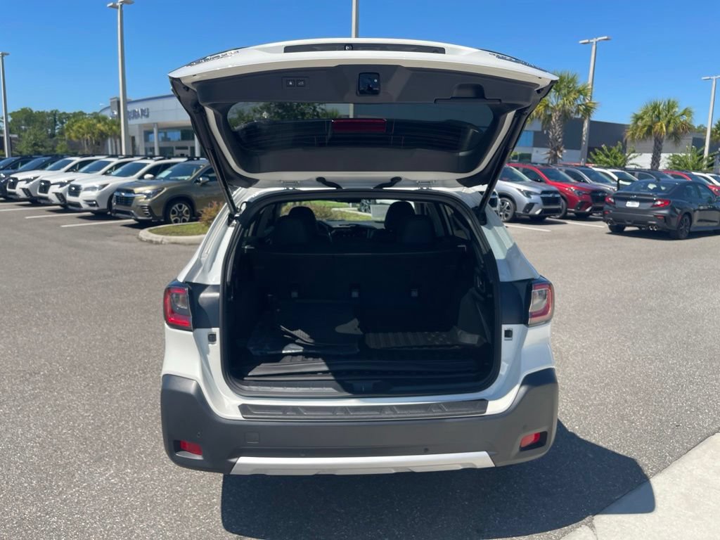 Certified 2023 Subaru Outback Touring XT AWD/4WD image 30