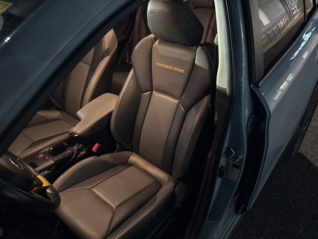 Used 2022 Subaru Crosstrek 2.5i Sport w/ Moonroof Package image 3