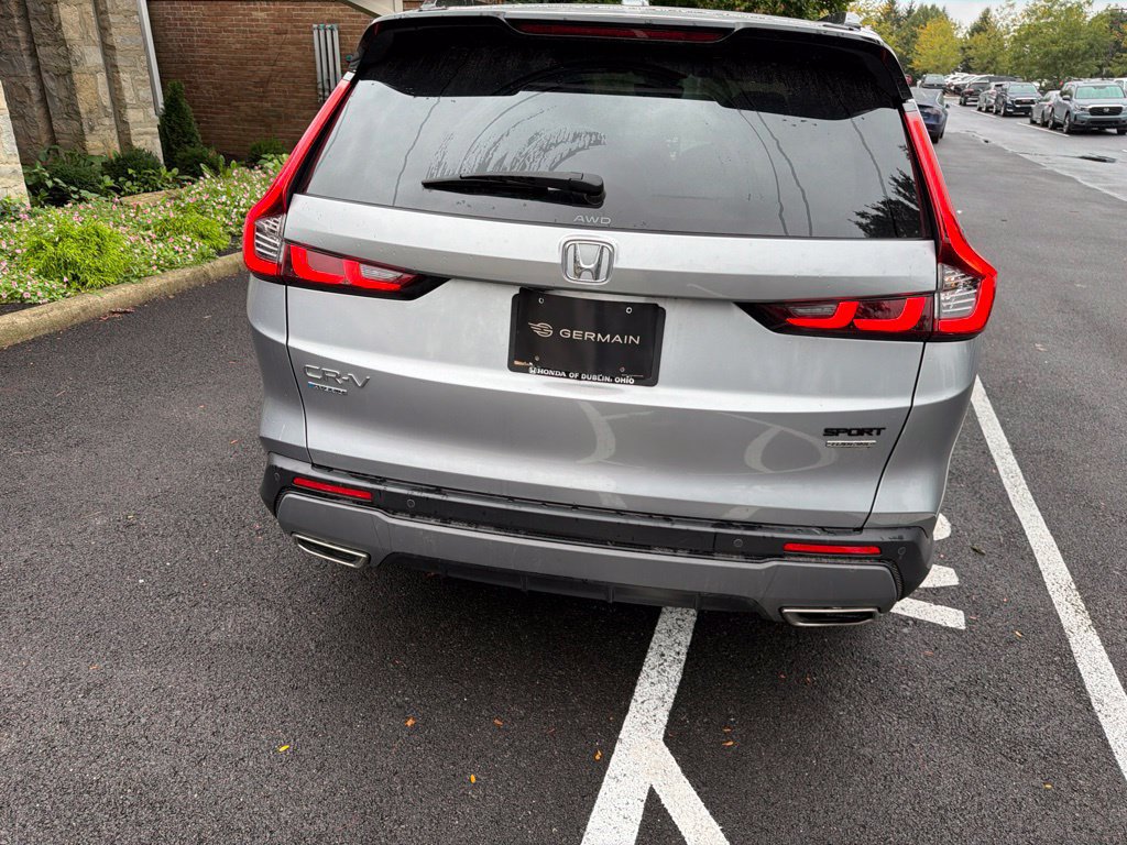 Used 2024 Honda CR-V Sport Touring image 5