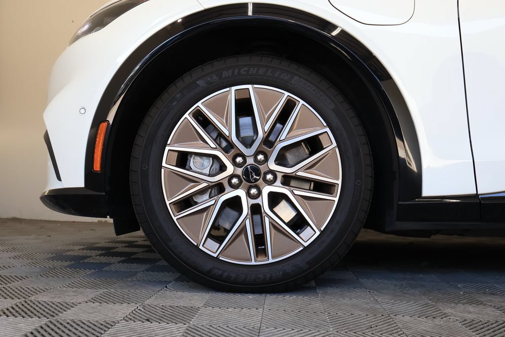 Used 2024 Ford Mustang Mach-E Premium RWD image 9