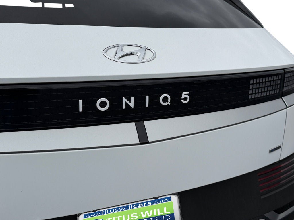 Used 2024 Hyundai Ioniq 5 SE AWD/4WD image 36
