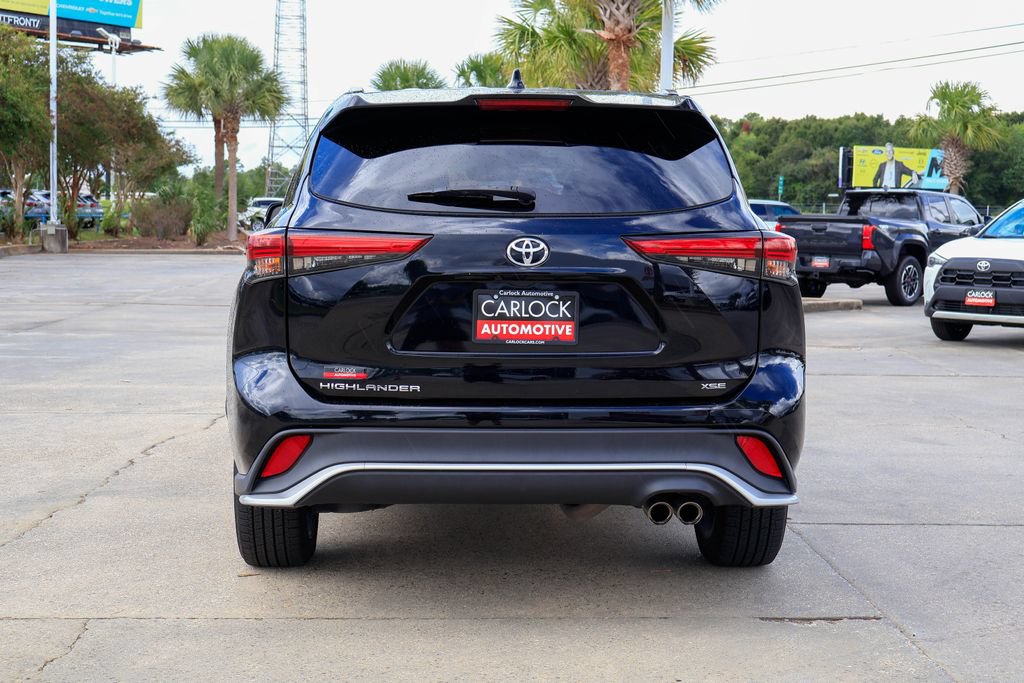 Used 2023 Toyota Highlander XSE FWD image 25