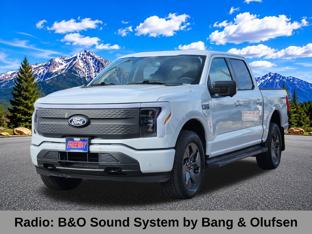 Used 2025 Ford F150 Lightning Flash AWD/4WD image 6