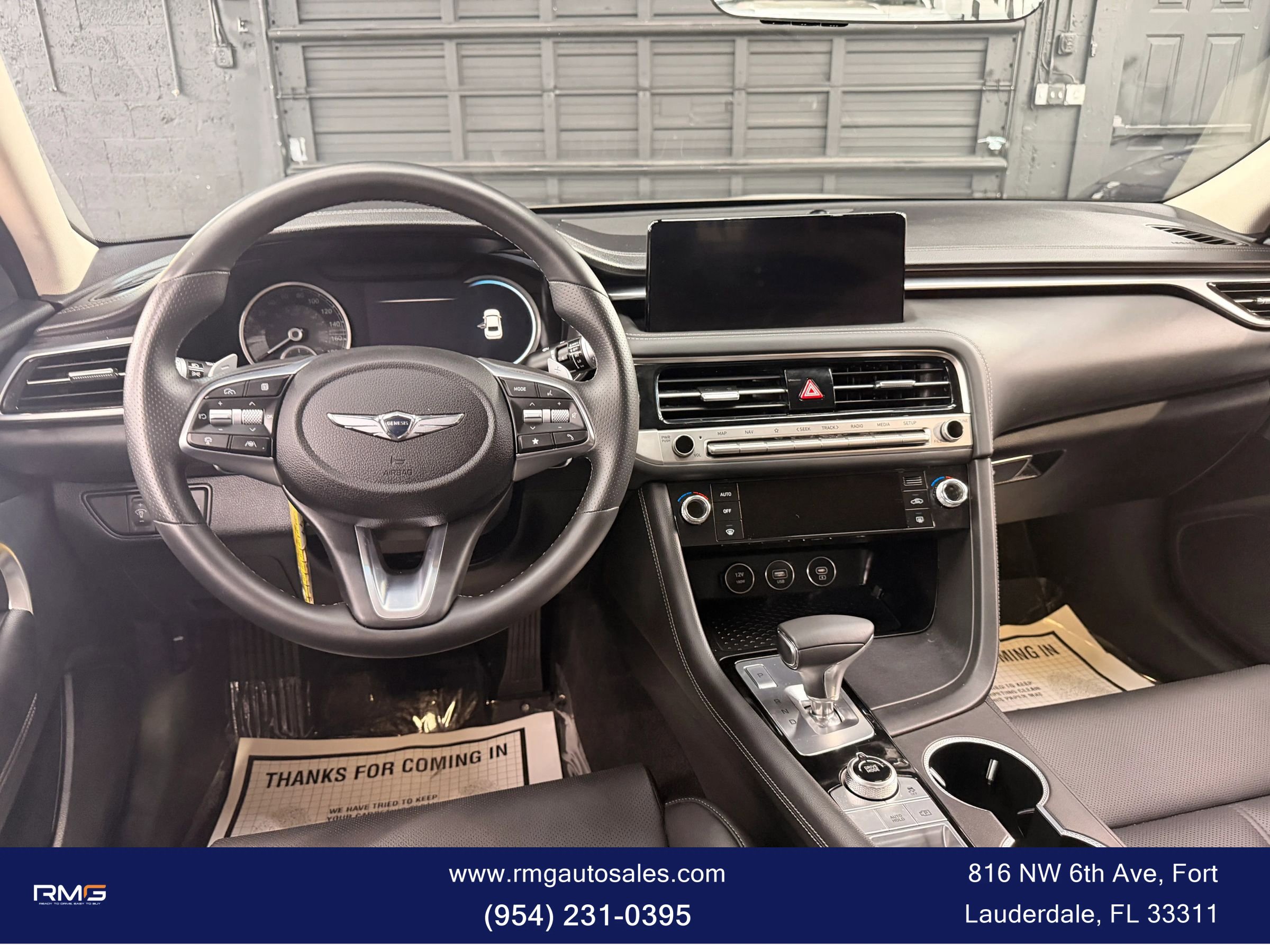 Used 2025 Genesis G70 2.5T RWD image 14