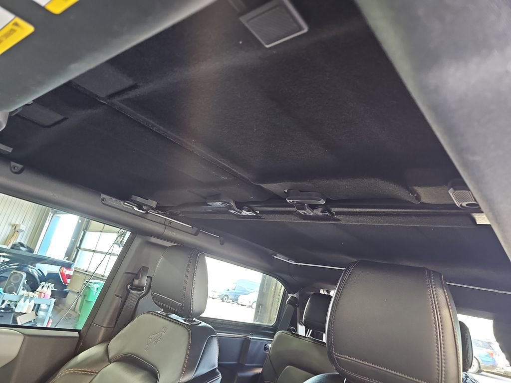 Used 2023 Ford Bronco Badlands image 30