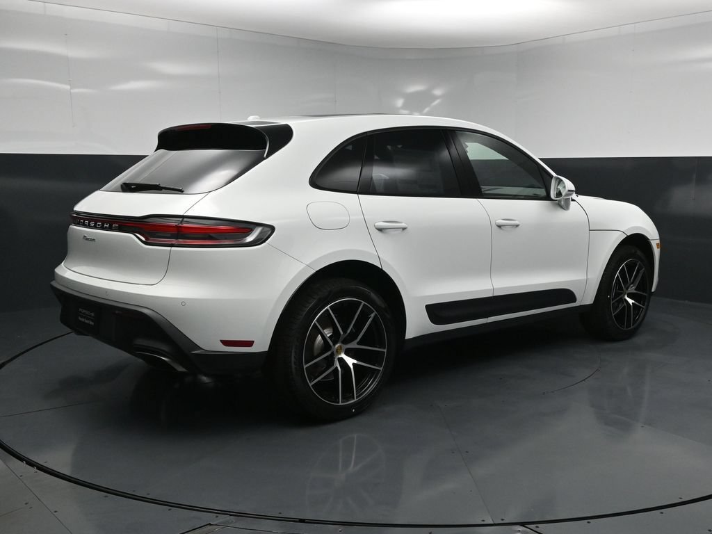 New 2026 Porsche Macan AWD/4WD image 10