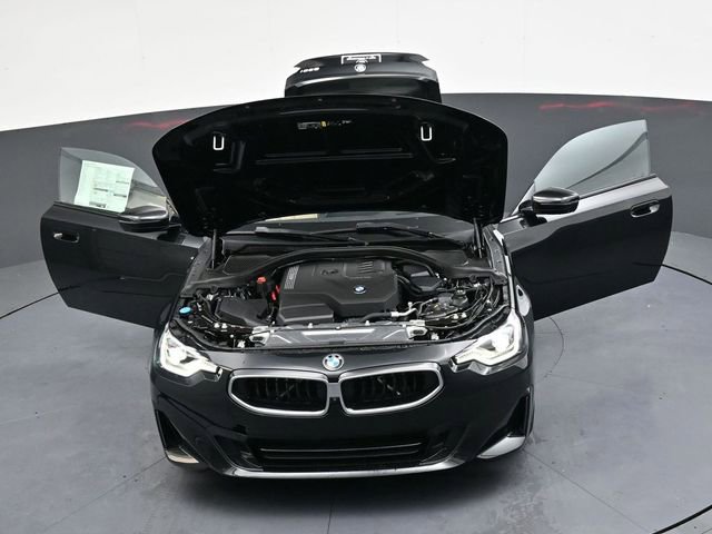 New 2025 BMW 230i Coupe w/ Premium Package image 38
