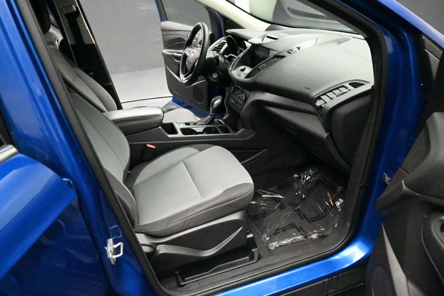 Used 2018 Ford Escape SE w/ SE Sync 3 Package FWD image 20