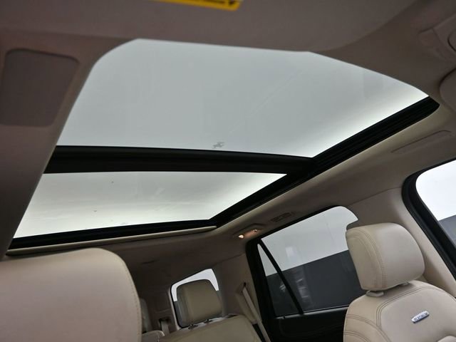 Used 2022 Ford Expedition Platinum image 46