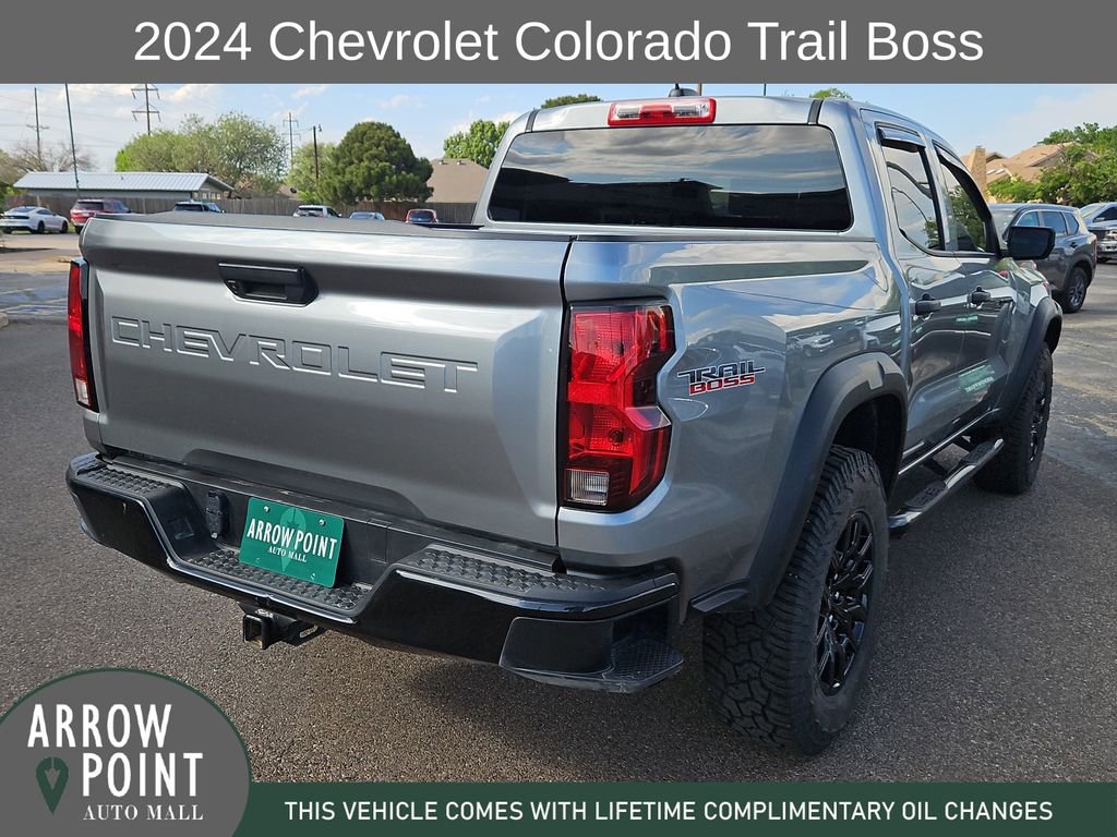 Used 2024 Chevrolet Colorado Trail Boss w/ Advanced Trailering Package image 11
