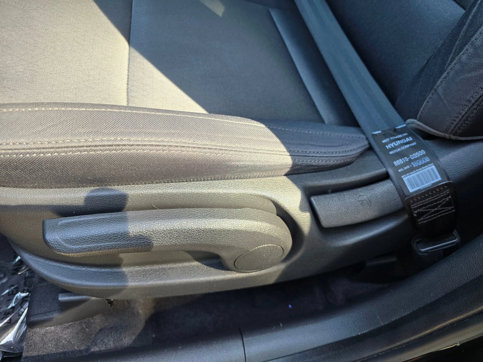 Used 2018 Hyundai Tucson SE AWD/4WD image 19