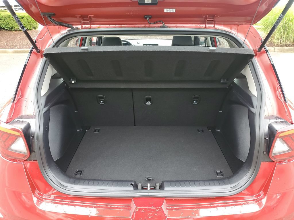 Used 2023 Hyundai Venue SEL FWD image 7