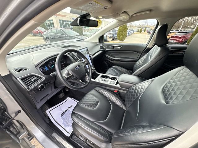 Used 2024 Ford Edge Titanium image 33