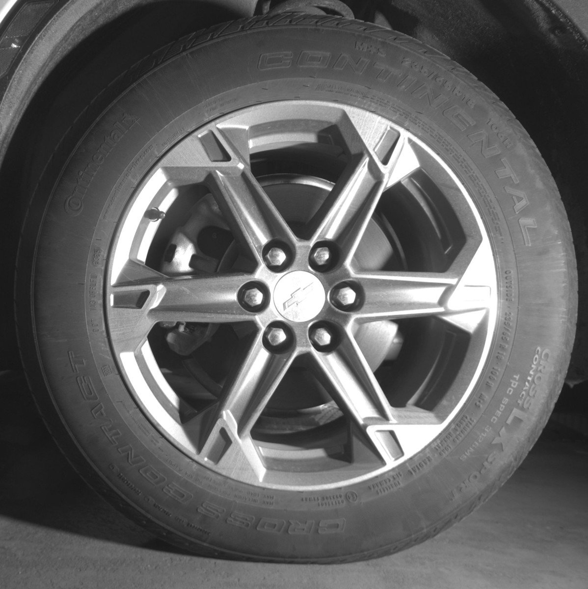 Used 2025 Chevrolet Blazer LT FWD image 12