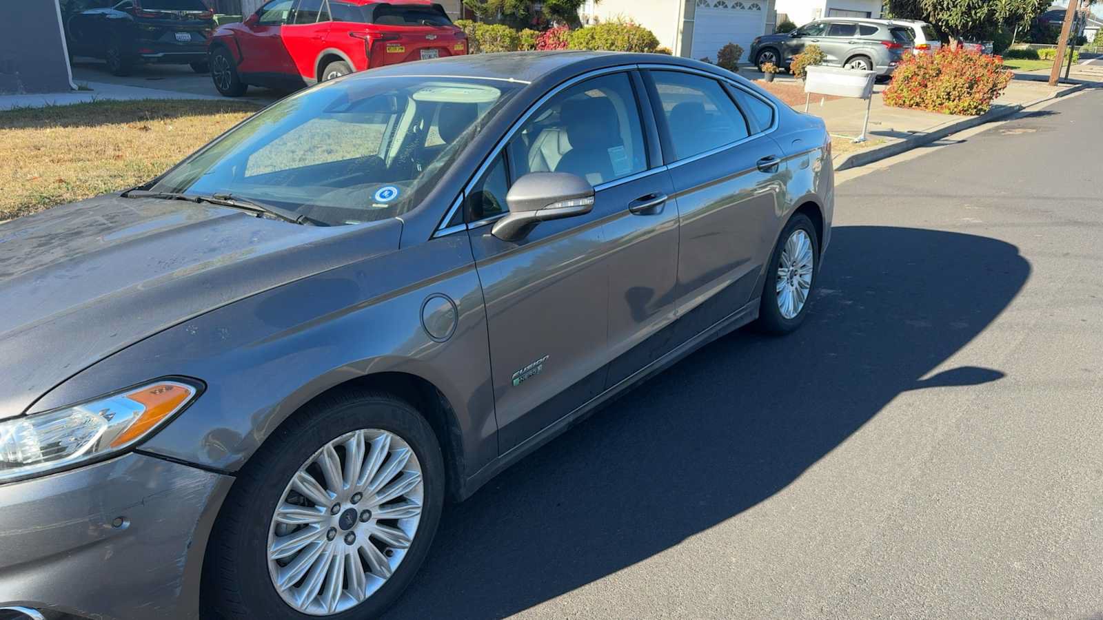 Used 2013 Ford Fusion Energi Titanium w/ Driver Assist Pkg FWD image 4