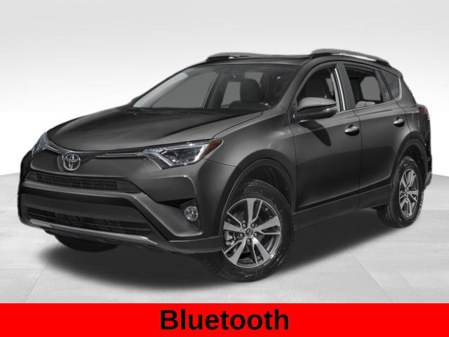 Used 2018 Toyota RAV4 XLE w/ Plus Extra Value Package AWD/4WD image 3