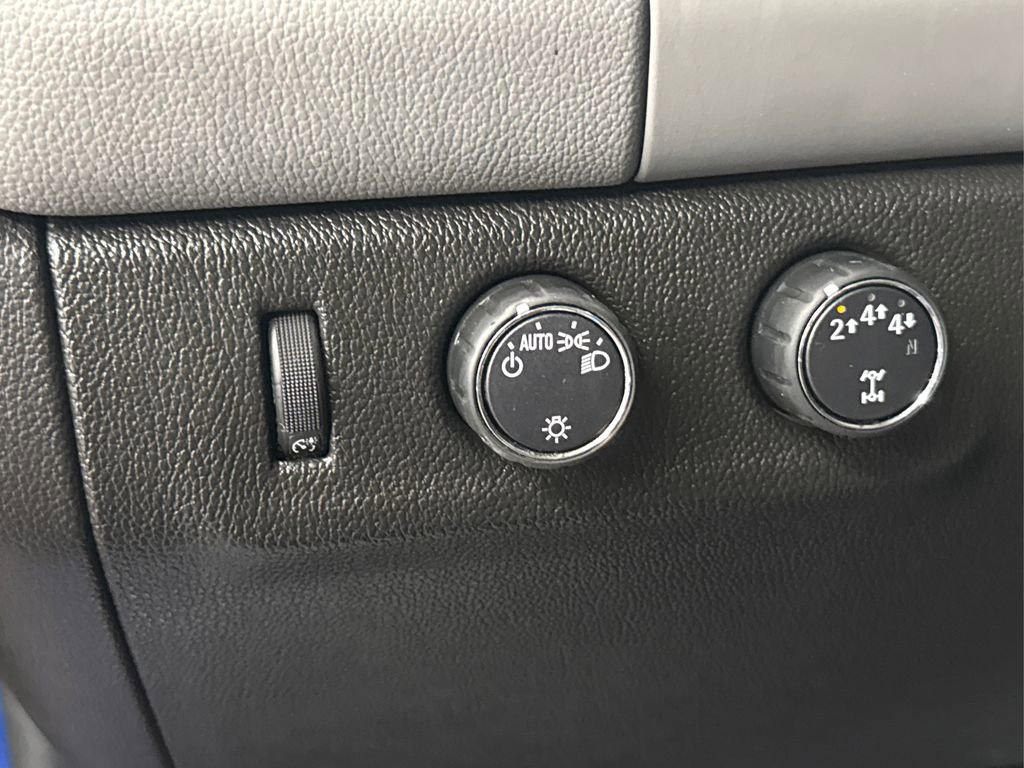 Used 2020 Chevrolet Colorado W/T w/ WT Convenience Package image 25