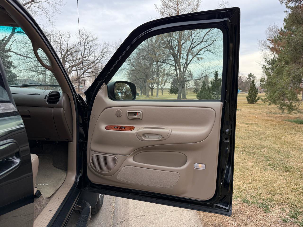 Used 2003 Toyota Tundra Limited image 17