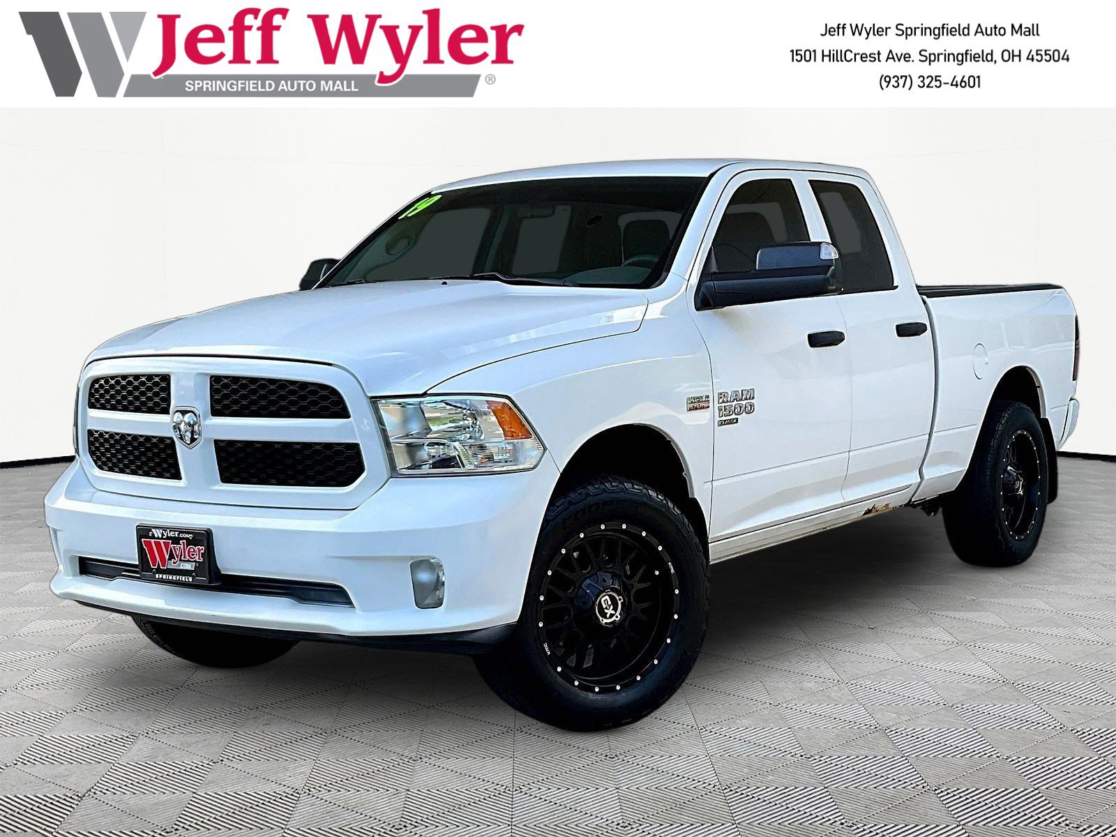 Used 2019 RAM 1500 Express AWD/4WD image 1
