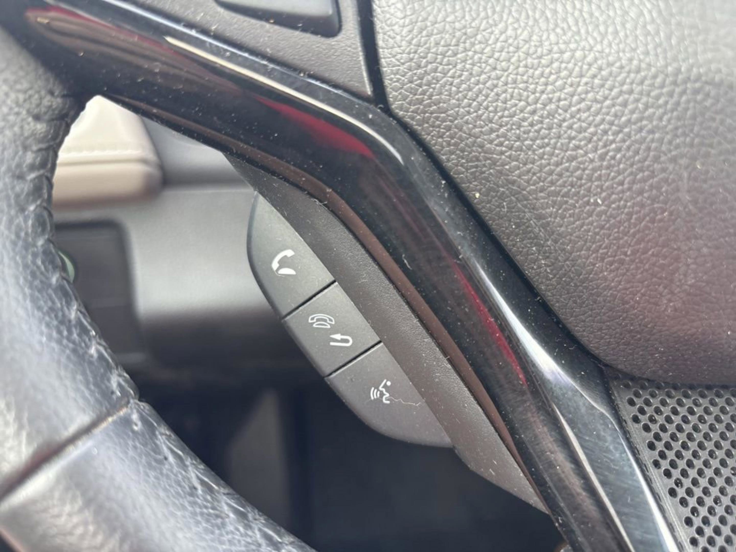 Used 2022 Honda HR-V EX-L image 15