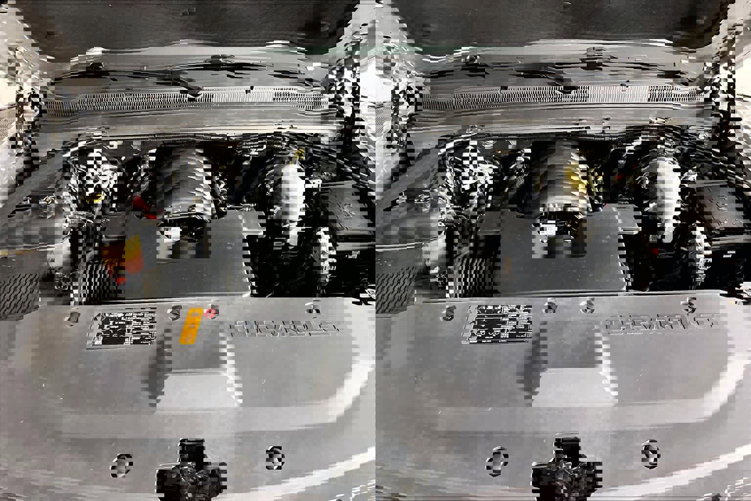 Used 2020 Chevrolet Suburban Premier image 31