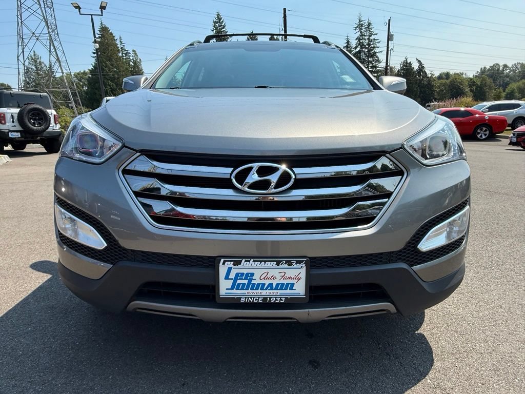 Used 2016 Hyundai Santa Fe Sport 2.0T w/ Option Group 05 AWD/4WD image 8