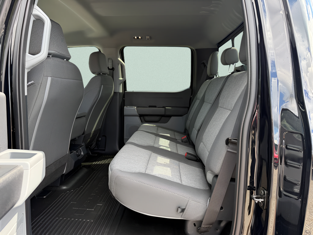 New 2026 Ford F250 XL w/ XL Off-Road Package AWD/4WD image 5