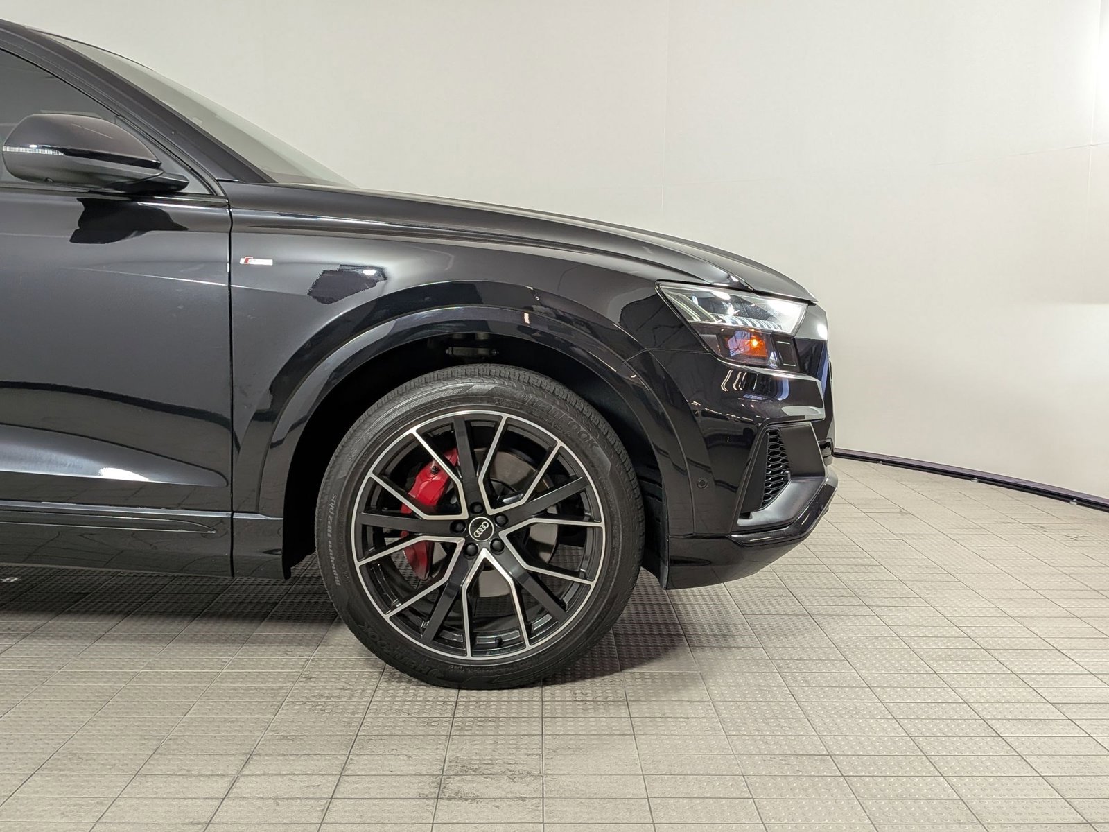 Used 2021 Audi Q8 Premium Plus w/ Premium Plus Package AWD/4WD image 11