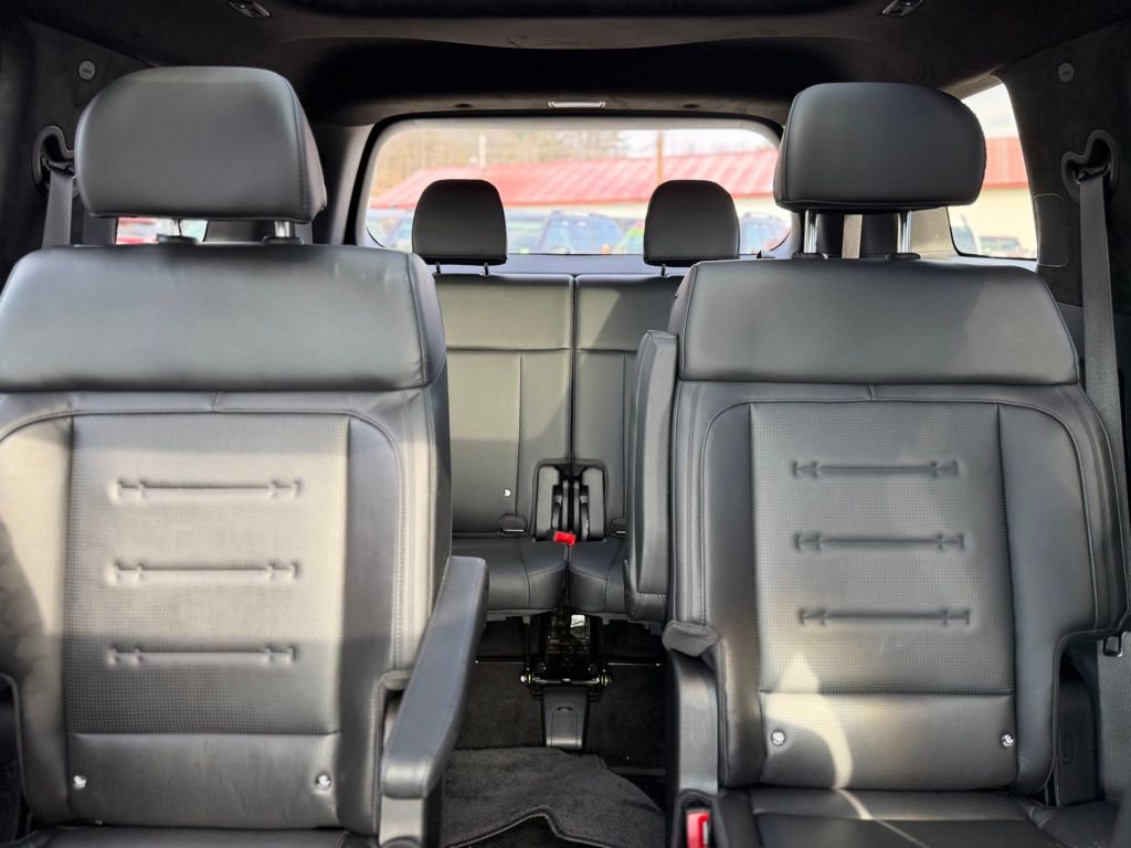 Used 2025 Hyundai Santa Fe Calligraphy AWD/4WD image 28
