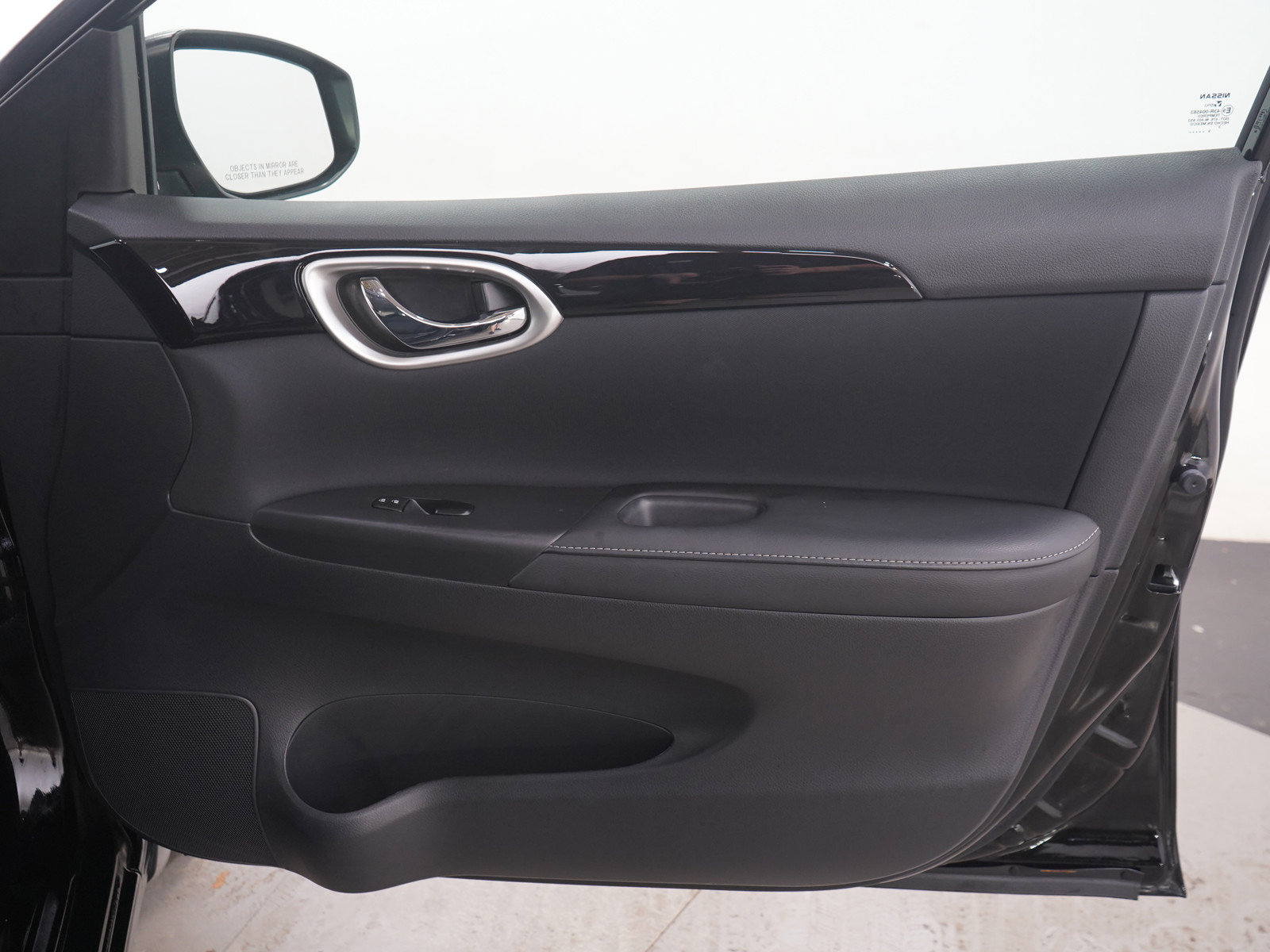 Used 2019 Nissan Sentra SV FWD image 9