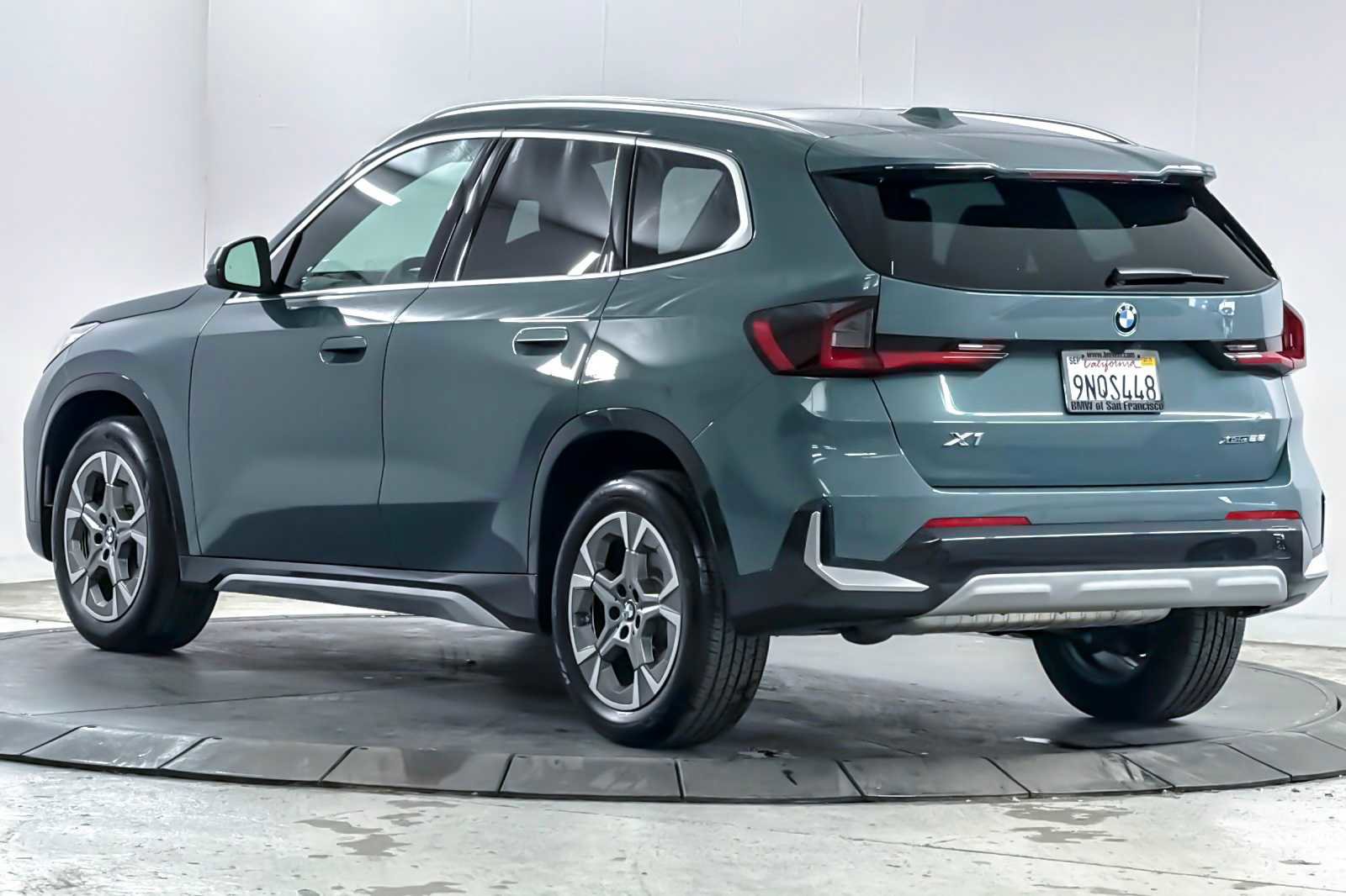 Used 2025 BMW X1 xDrive28i image 6