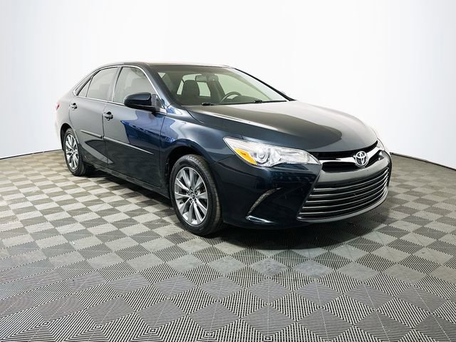 Used 2017 Toyota Camry XLE
